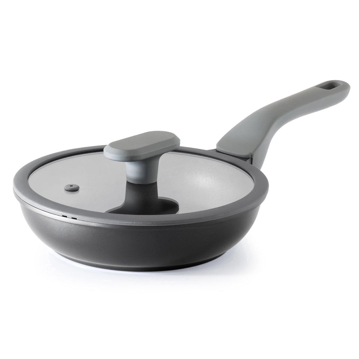 Black frying pan with lid.