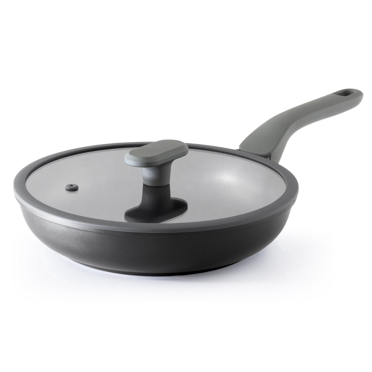 Black frying pan with lid.